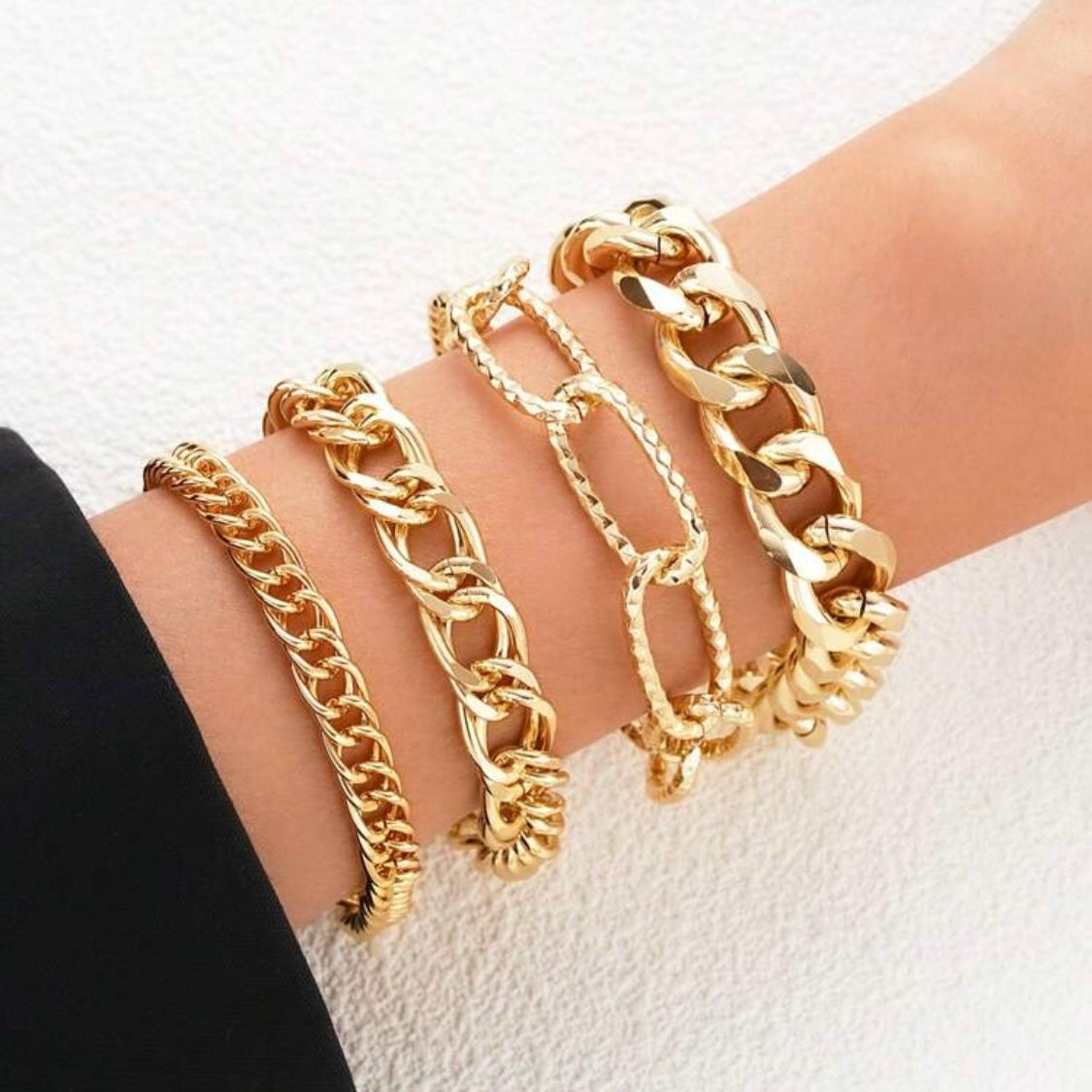 Set of 6 Chain Bracelets