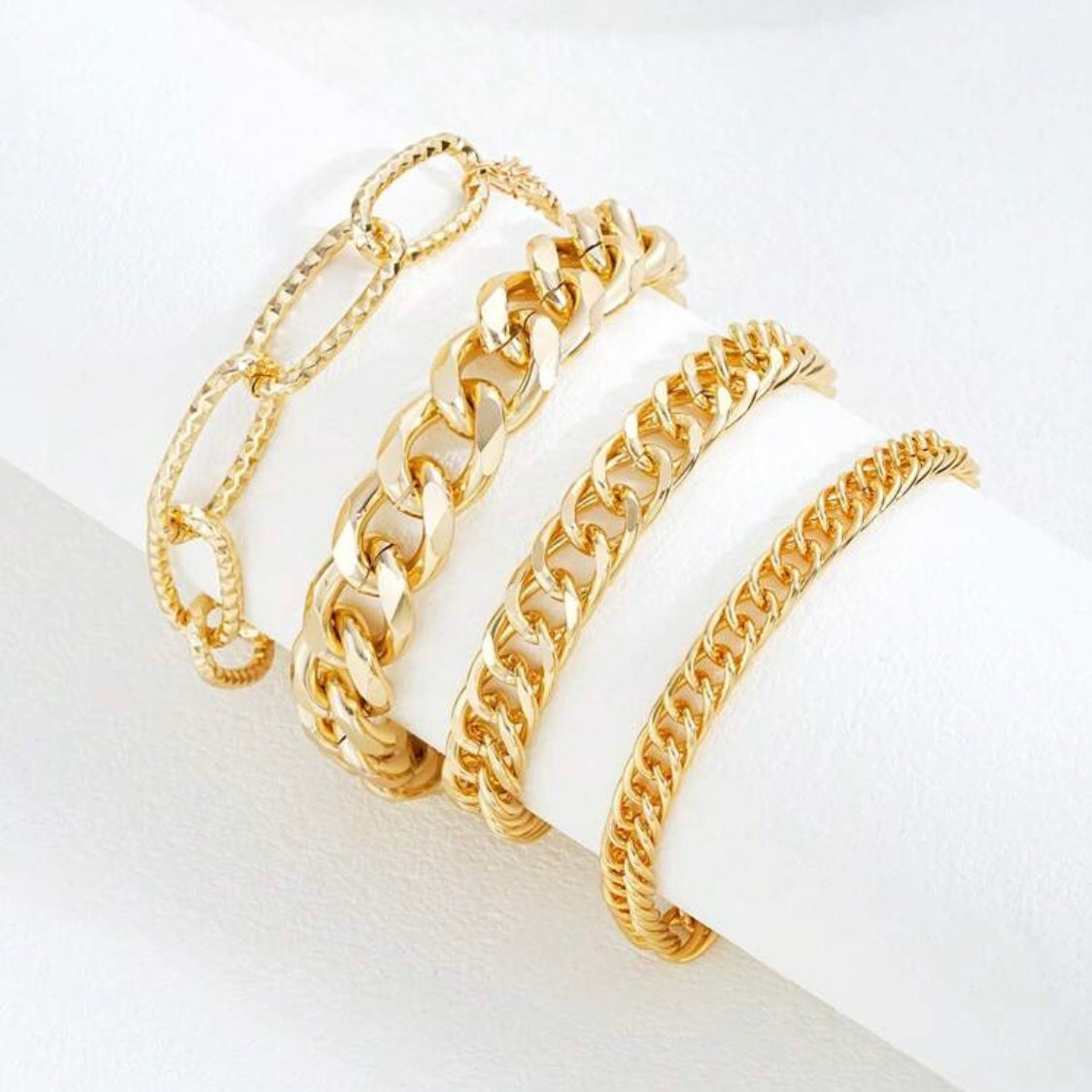 Set of 6 Chain Bracelets