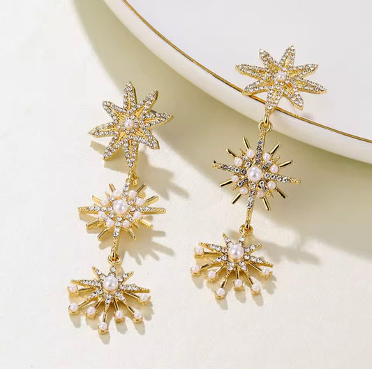 Snowflake Dangling Earrings