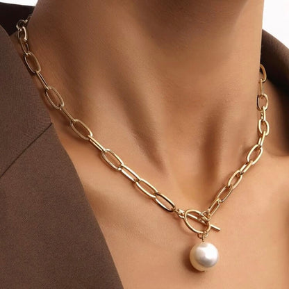 Pearl Toggle Chain