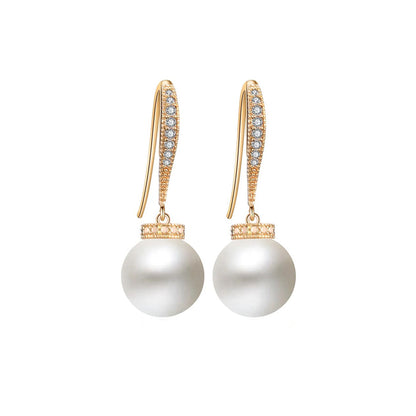 Classic Pearl Earrings