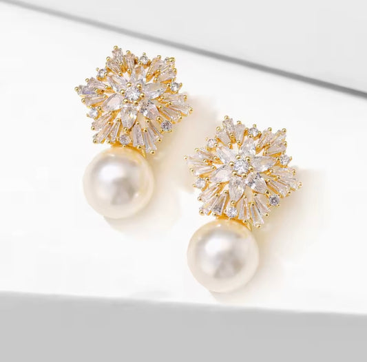 Gold Snowflake Pearl Earrings